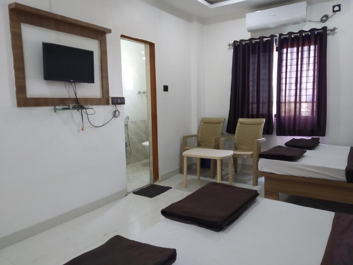 Hotel Vrundavan Pune Exterior foto